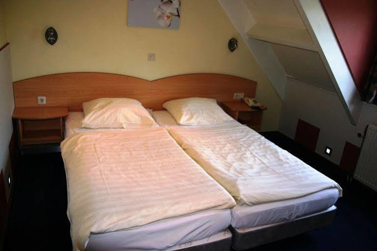 Oke Hotel De Leygraaf Heeswijk Dinther Uden Exterior foto